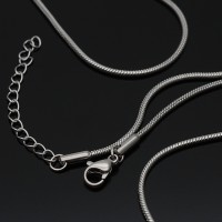 Цепочка Змейка 1.5мм с карабином 45см нержавеющая сталь, 1 штука