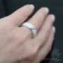 Керамическое кольцо с металлической вставкой Полоска, цвет белый