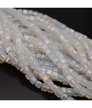 Кубик хрустальные бусины 4мм цвет белый Опал АВ, 1 нить(~100 бусин)