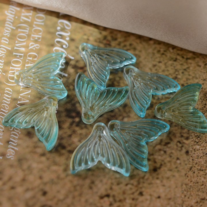 Transparent Spray Painted Glass Fishtail Shape Pendants with Glitter Powder Turquoise color, 5 pieces