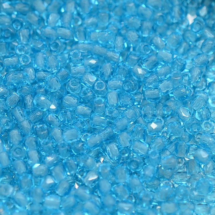 Bola facetada de cristal checo True 2mm Aqua, 50 und.