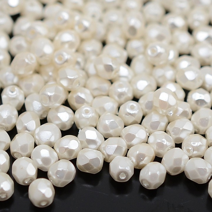 Czech faceted beads Pearls White 4mm, 20 pieces