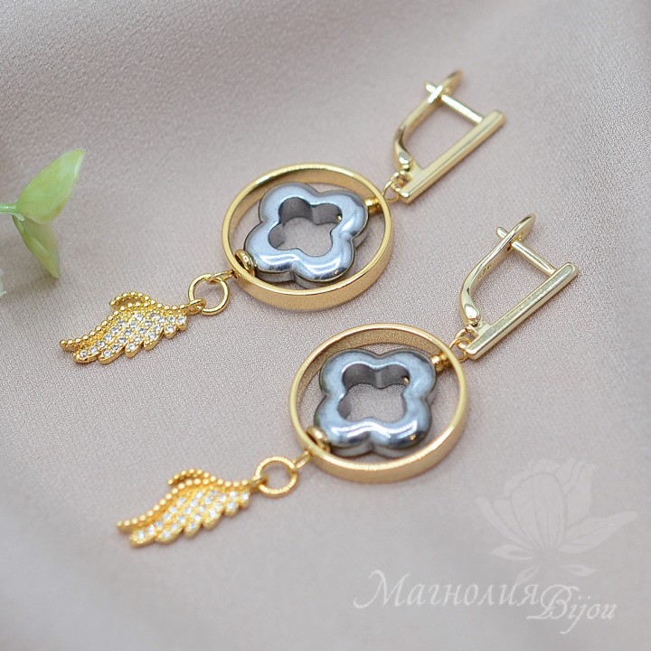 Earrings with hematite Clover, 18k gold plated