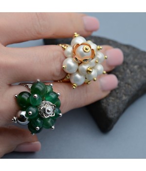 Shell Pearl Ring with Flower