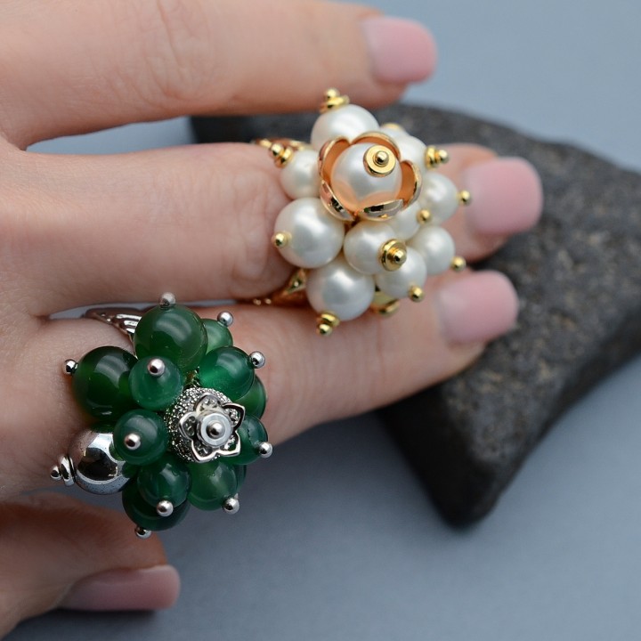 Shell Pearl Ring with Flower