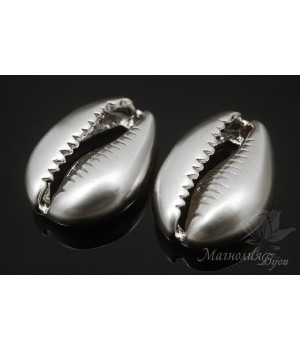 Cowrie Shell Pendant/Connector, rhodium plated