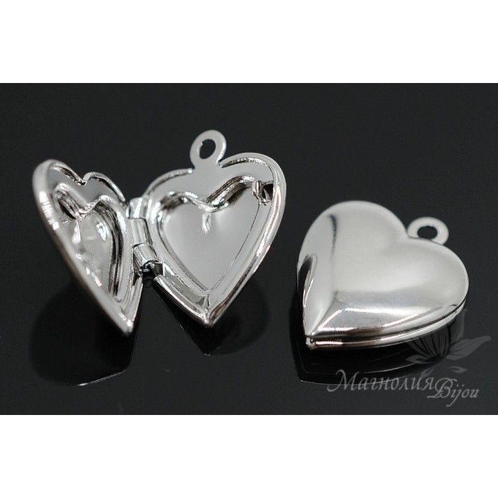 Locket with a secret Heart, rhodium plated