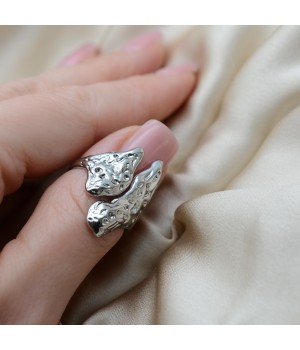 Anillo abierto Dragona Metal arrugado, baño de rodio