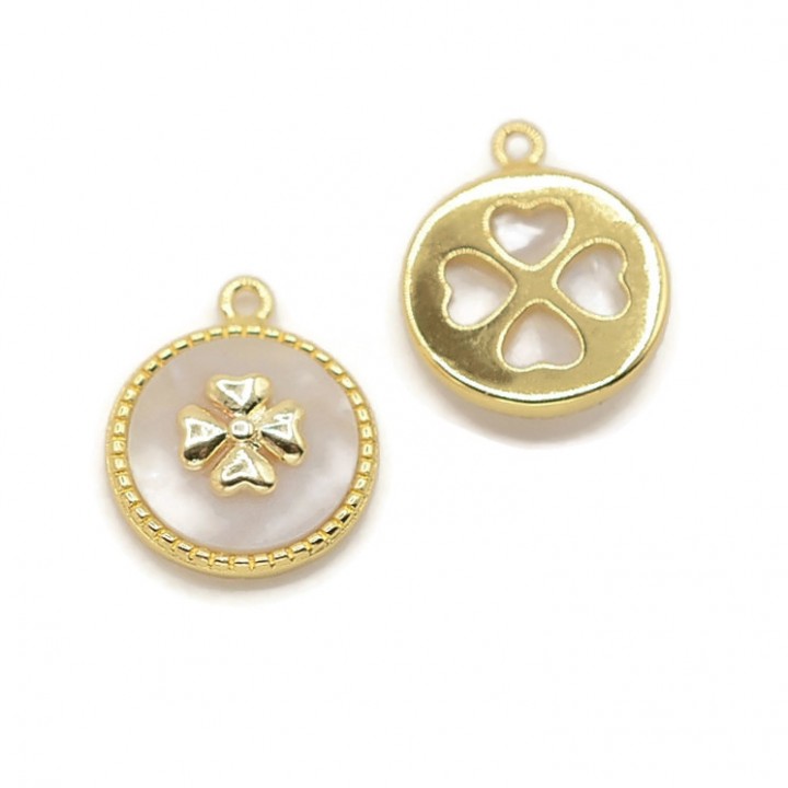 Round pendant with clover + mother-of-pearl, gilding