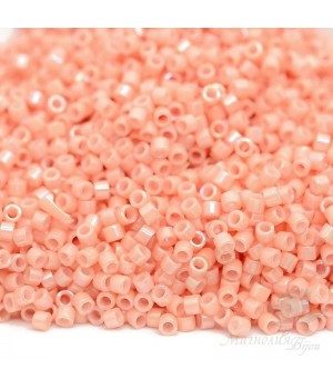 Beads Delica DB0207 Opaque Peach Luster, 5 grams