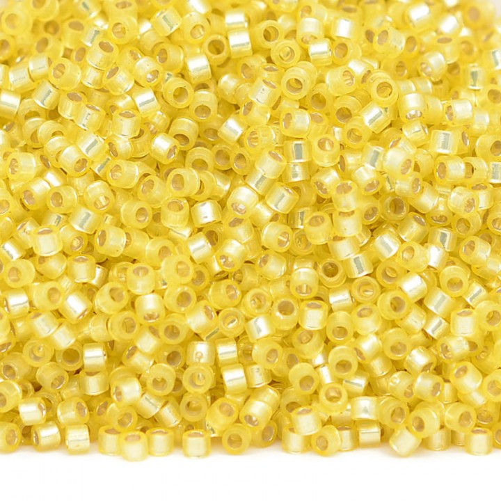 Delica bead DB0623 S/L Lt.Yellow Alabaster, 5 grams