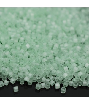 Бисер Delica DB0828 Pale Green Silk Satin, 5 грамм