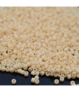 Бисер Delica DB1131 Opaque Pear, 5 грамм