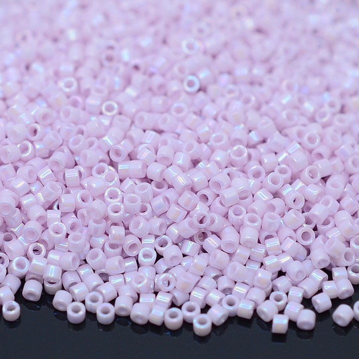 Beads Delica DB1504 Opaque Pale Rose AB, 5 grams
