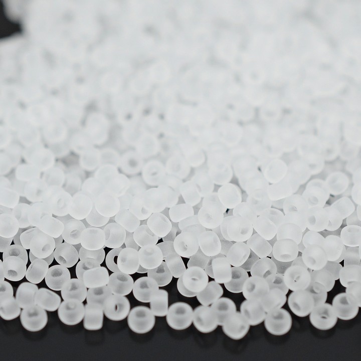 Бисер круглый 0131F 11/0 Matte Transparent Crystal, 5 грамм