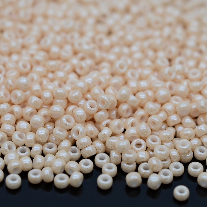 Rocalla Miyuki 0593 11/0 Dark Beige Ceylon, 5g