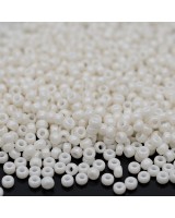 Бисер круглый 0600 11/0 Opaque Alabaster Luster, 5 грамм