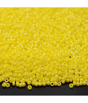 Beads round 0472 15/0 Opaque Yellow AB, 5 grams