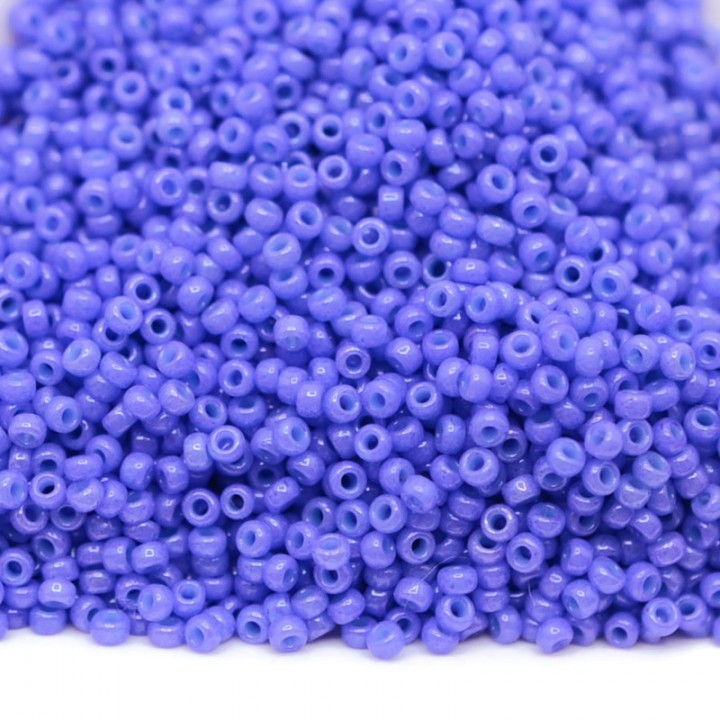 Round beads 1486 15/0 Dyed Opaque Purple, 5 grams
