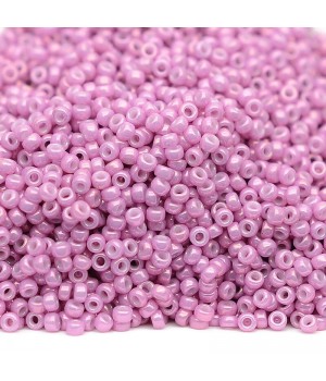 Round seed beads 1867 15/0 Opaque Dark Orchid Luster, 5 grams