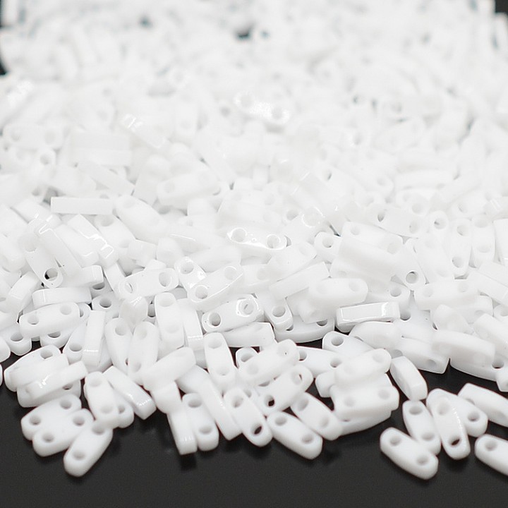 Miyuki Beads Quarter TILA 402 Opaque White, 5 grams