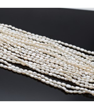 Perla natural cultivada A+ grano de arroz ~2-3mm color blanco, 1 tira 36cm