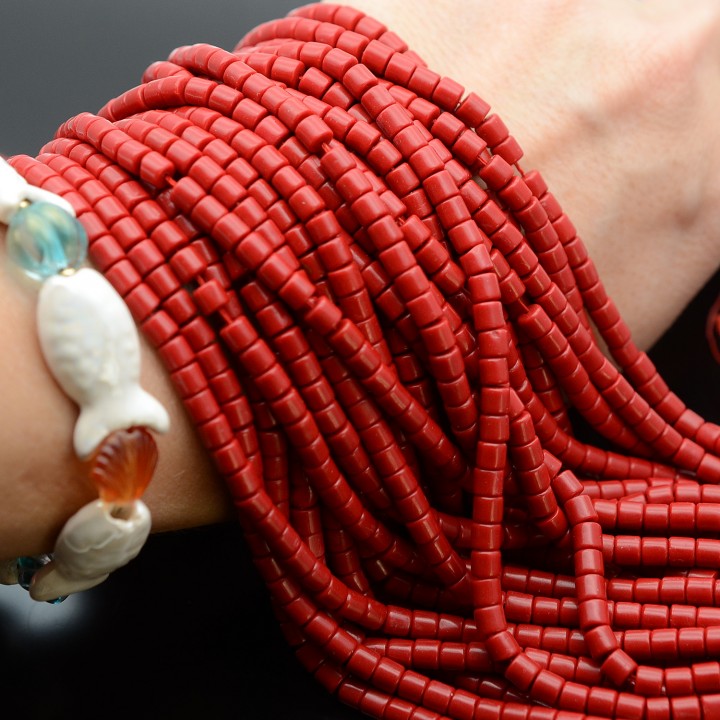 Coral natural rojo Barril ~4mm, tira 40cm