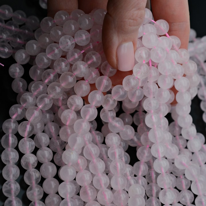 Мадагаскарский Розовый кварц 8мм Grade AB, нить 39см