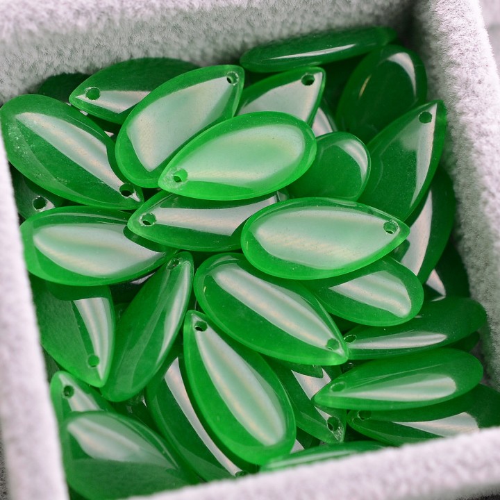 Natural Jade Drop Pendant 20mm, 1 piece