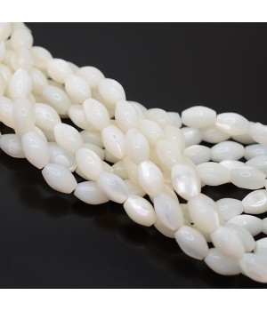 Mother-of-pearl Rice 9:6mm color white, thread 39cm