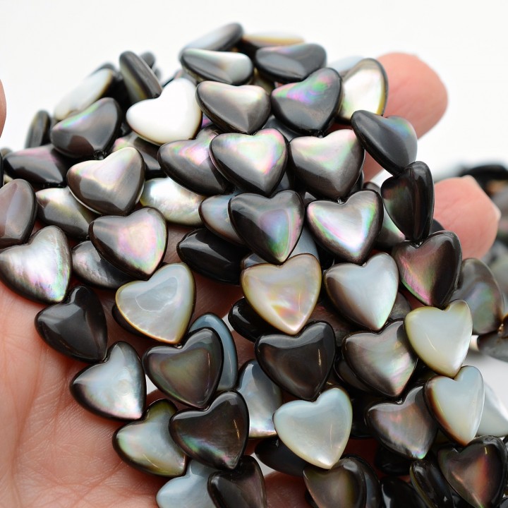 Natural Trochus Shell Beads Heart ~12mm black color, 10 beads