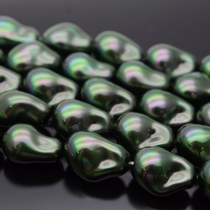 Imitation Baroque Pearl Beads ~15:22mm Tahitian Look color