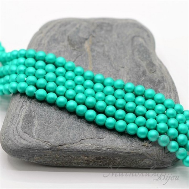 Mallorca pearls 4mm emerald light matte satin, 20 pieces