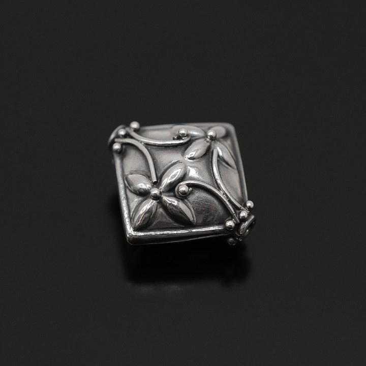 925 sterling silver square Bead Flower 15mm