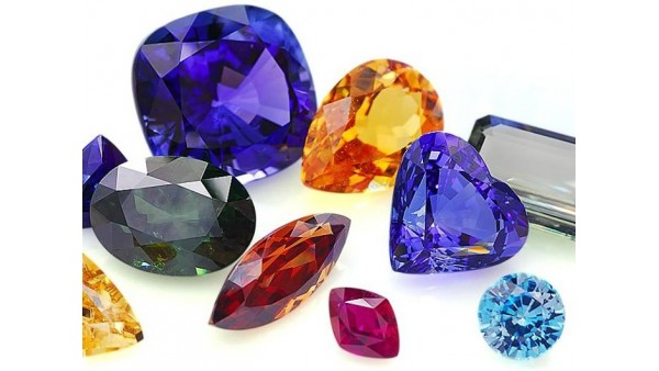 Что такое "синтетические" камни? И как не ошибиться при покупке драгоценных камней?