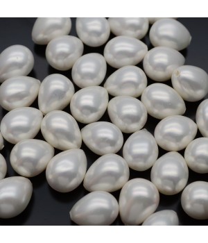Precio reducido. Cuentas de perla de concha 12:16mm medio taladro color blanco, 1 und.