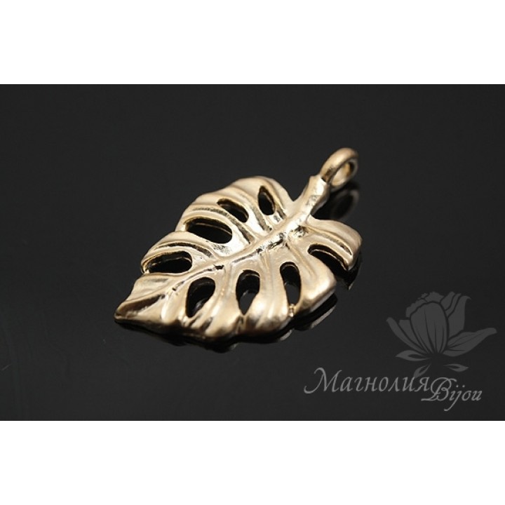 Monstera pendant, 14k gold plated